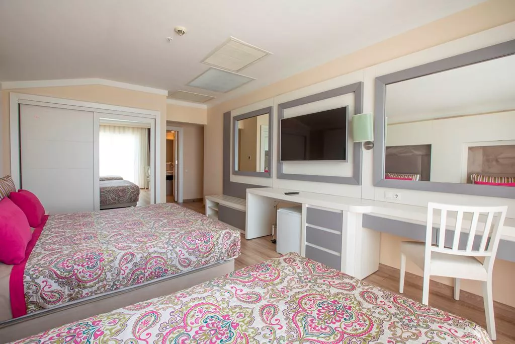 زانادو ریزورت آنتالیا - Standard Room - استاندارد view