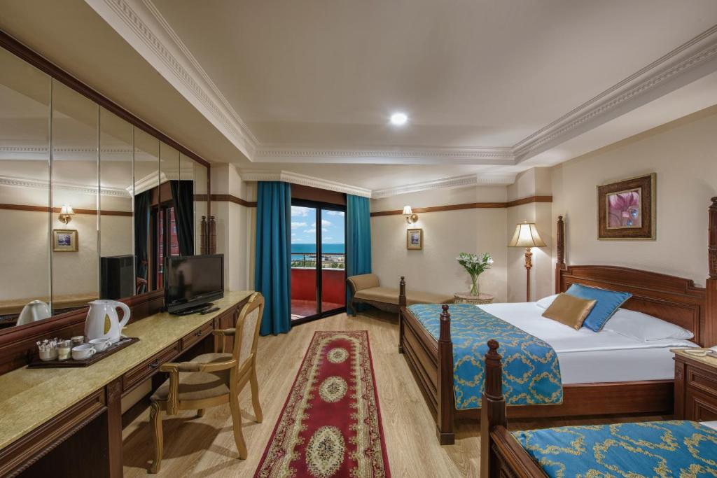 دلفین پالاس آنتالیا - Standard Direct Sea View Room - Direct Sea View view